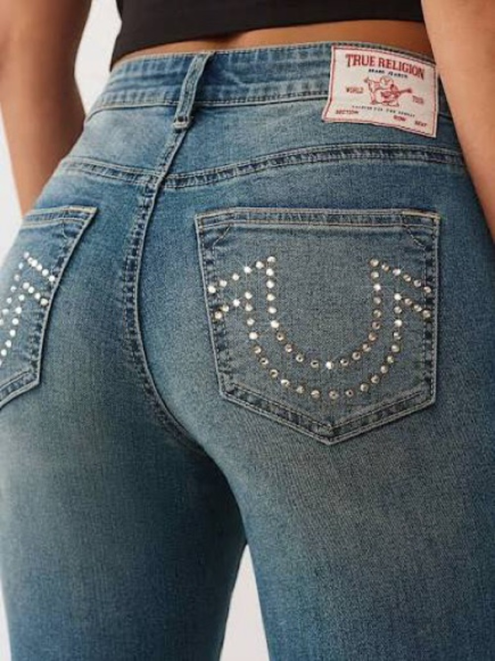 True Religion Jennie Mid Rise Crystal Curvy Skinny Capri Jean